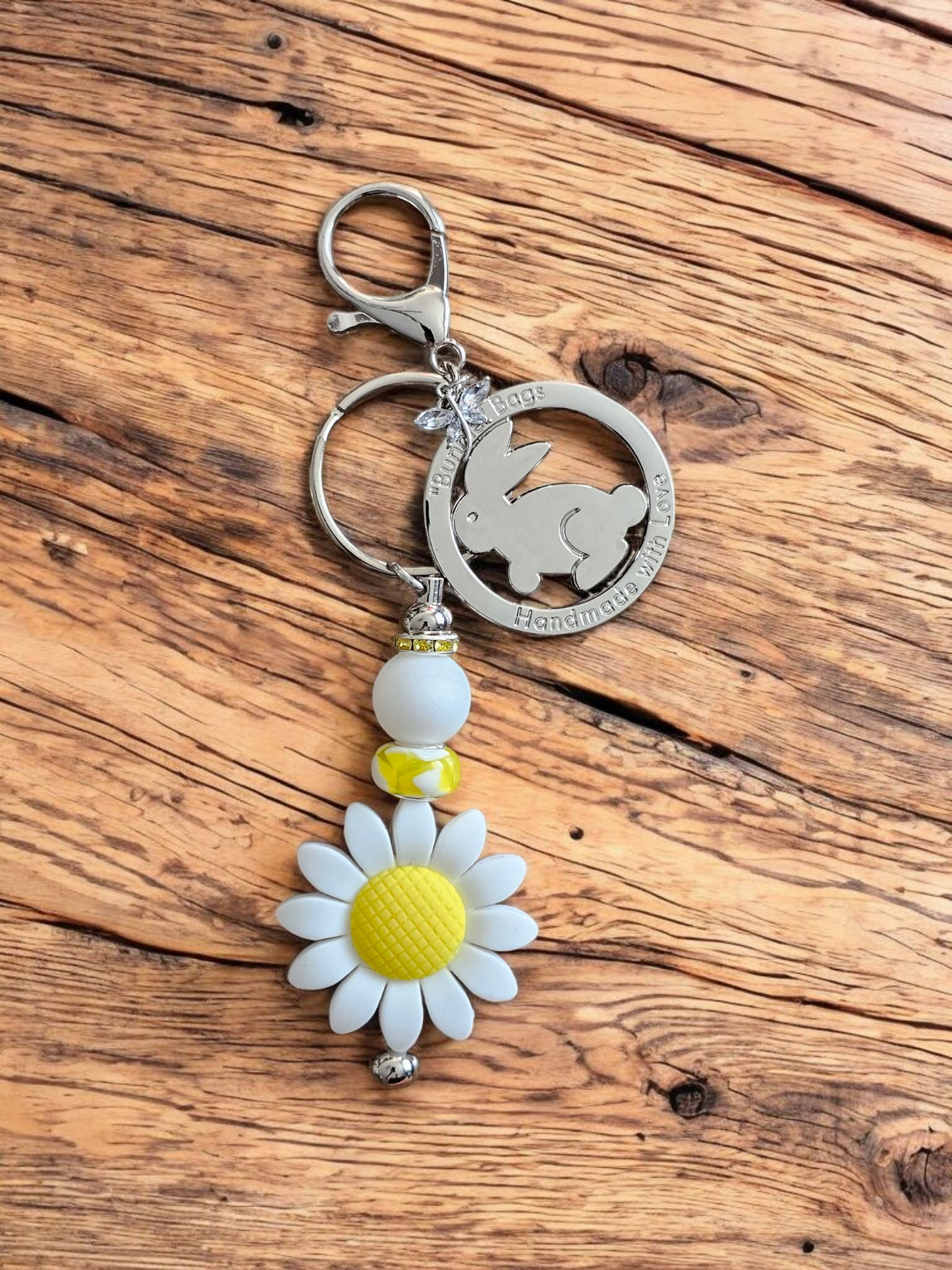 Whimsy Bag Charm - White Daisy w/dragonfly charm
