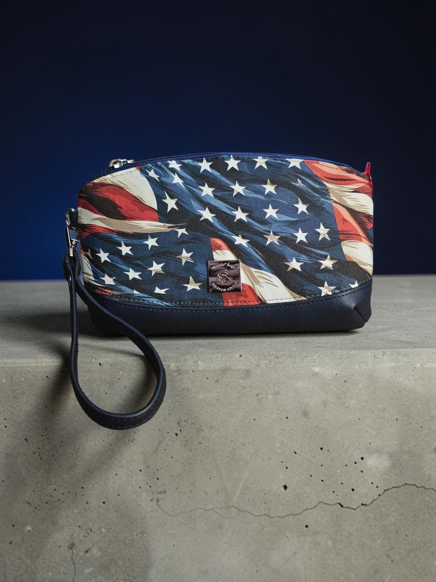Hazel Wristlet - America