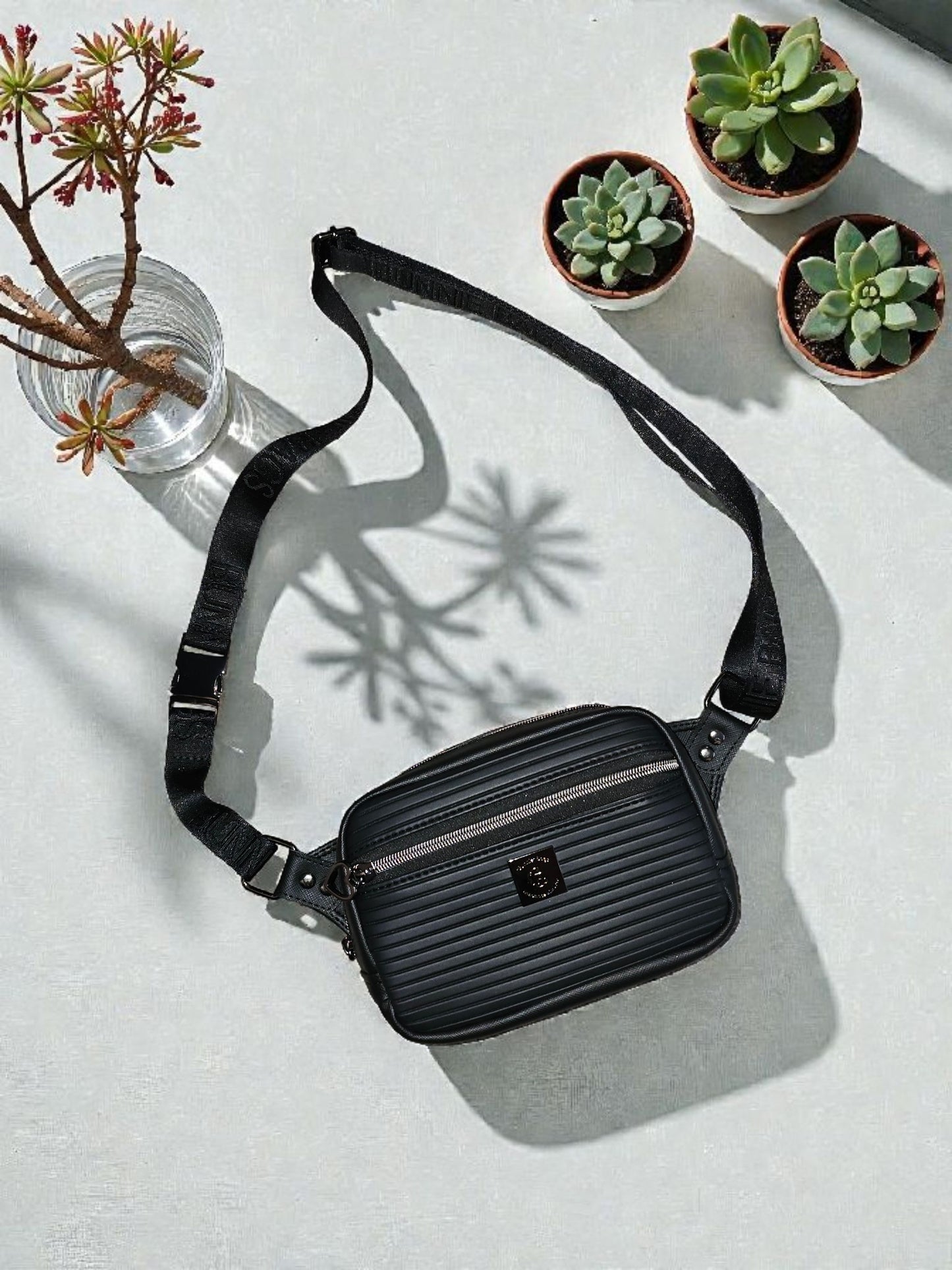 Rayna Sling Bag - Black